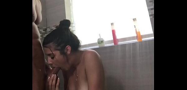  Teen Slut Kylie Rocket Fucks Step-Brother In The Shower 4K